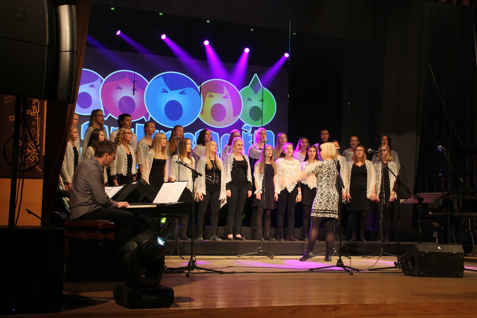 Lauluragin 2015 konkurss